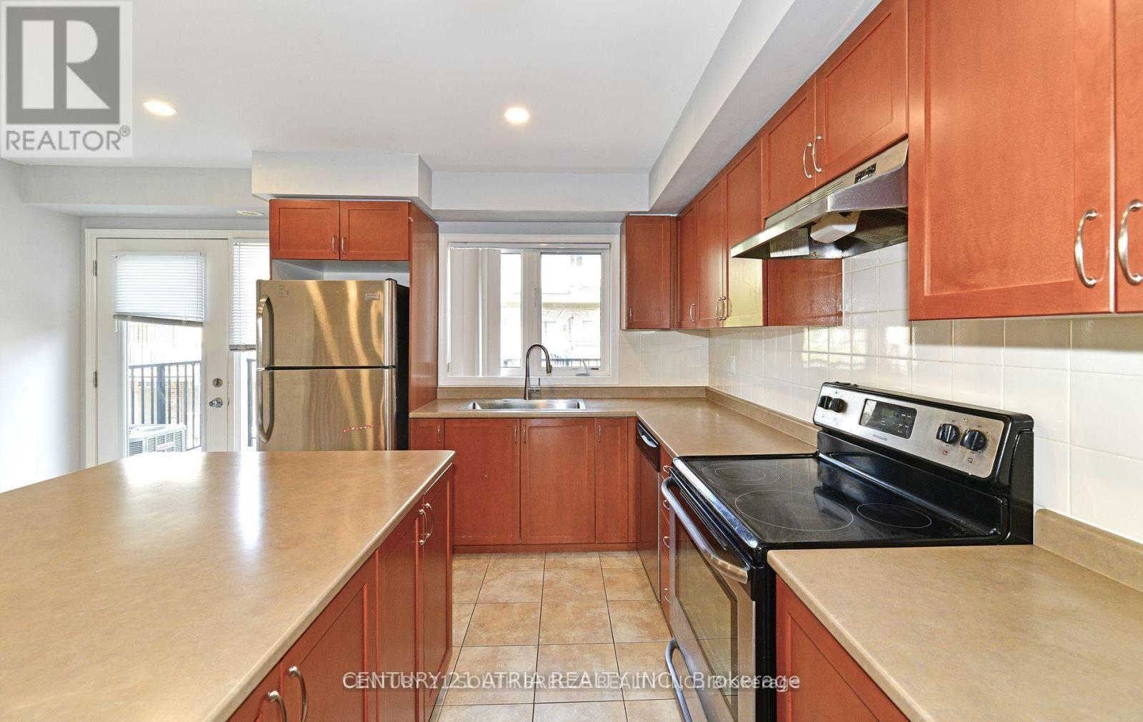 17 - 3135 Boxford Crescent, Mississauga, Ontario  L5M 0X1 - Photo 5 - W12457634