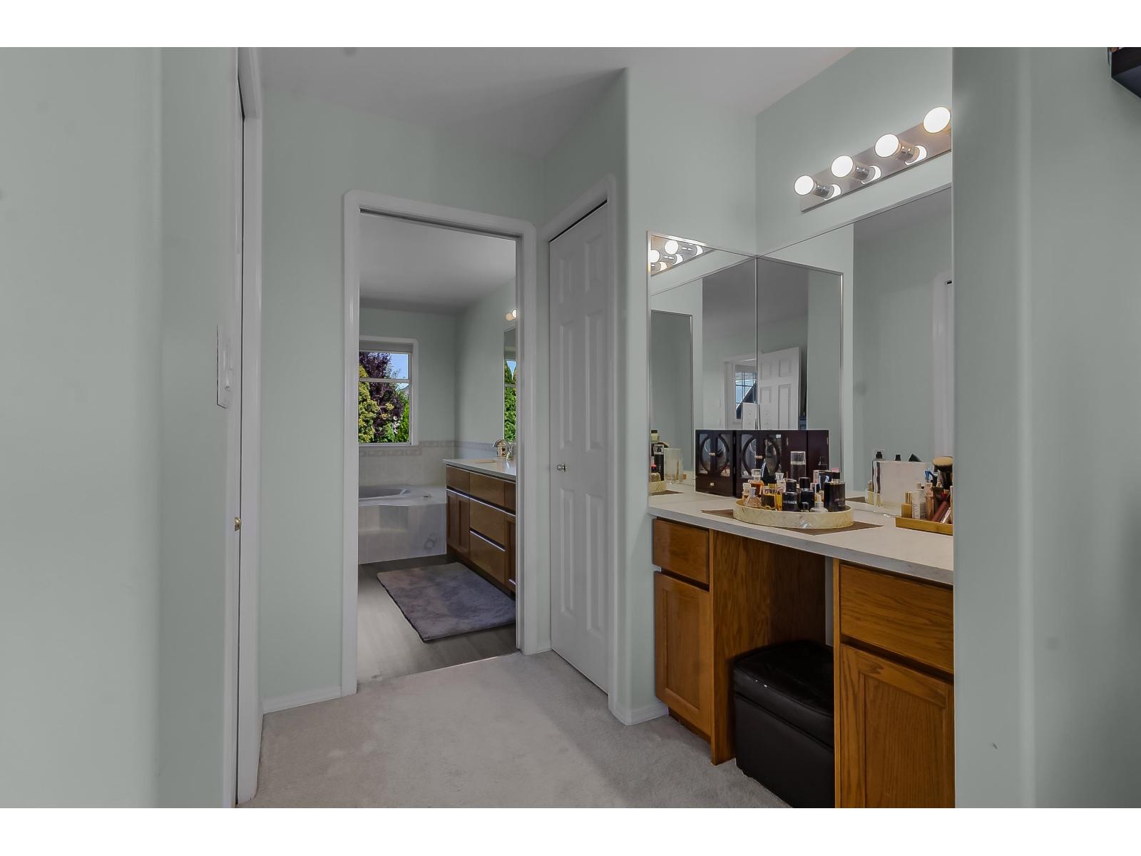 19113 62a Avenue, Surrey, British Columbia  V3S 8C6 - Photo 23 - R3057287