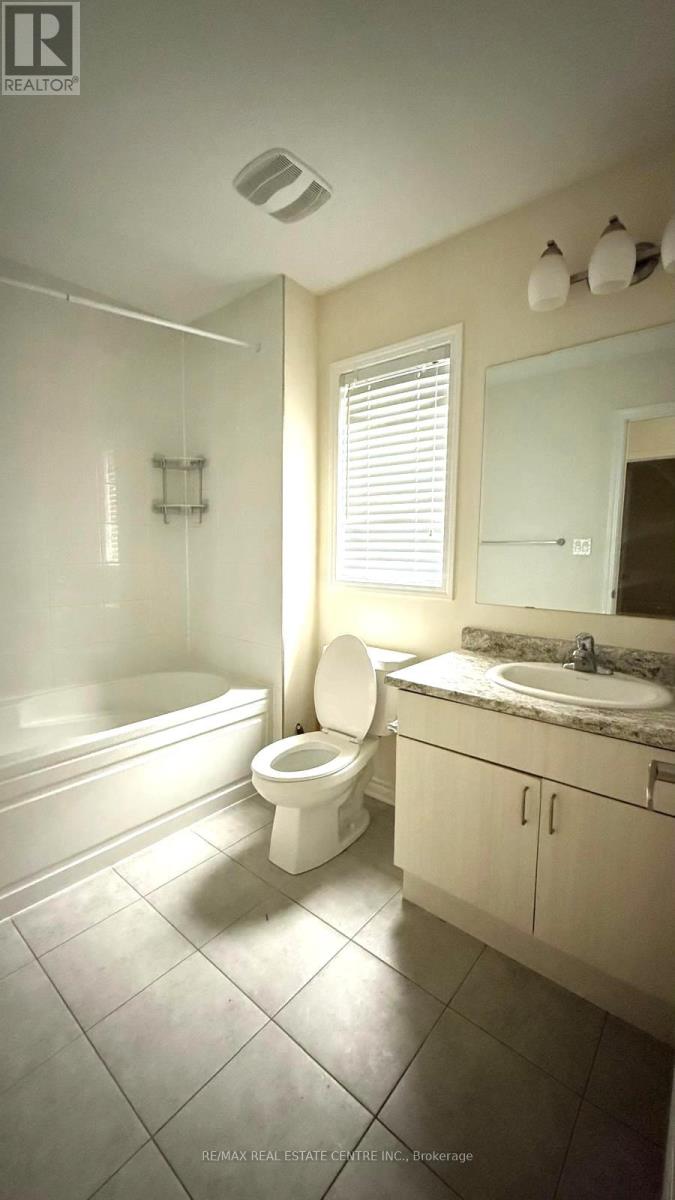 83 - 143 Ridge Road, Cambridge, Ontario  N3E 0E1 - Photo 19 - X12457655