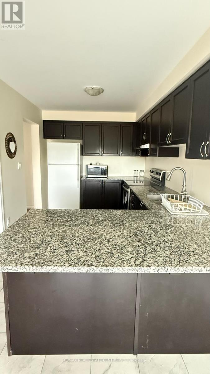 83 - 143 Ridge Road, Cambridge, Ontario  N3E 0E1 - Photo 5 - X12457655