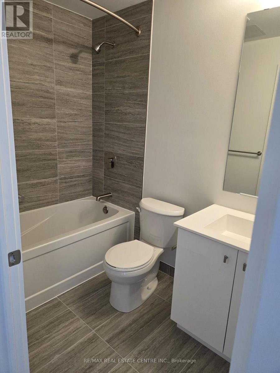 1212 - 25 Wellington Street S, Kitchener, Ontario  N2G 0G5 - Photo 20 - X12457657