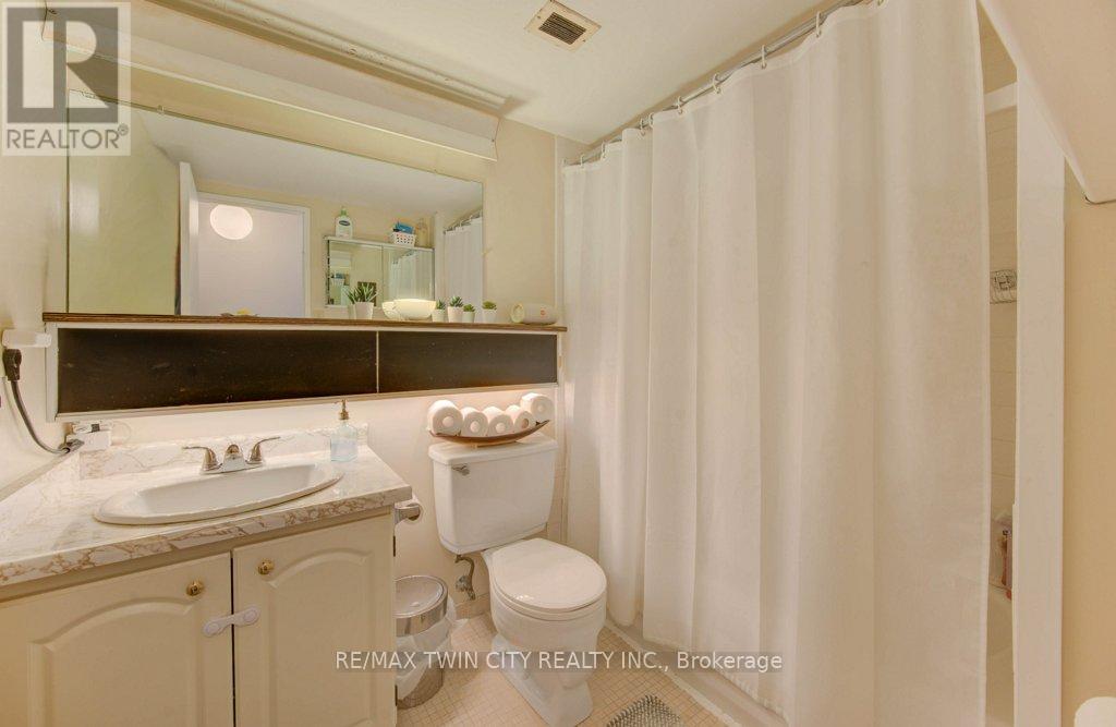 509 - 225 Harvard Place, Waterloo, Ontario  N2J 4H4 - Photo 26 - X12457685