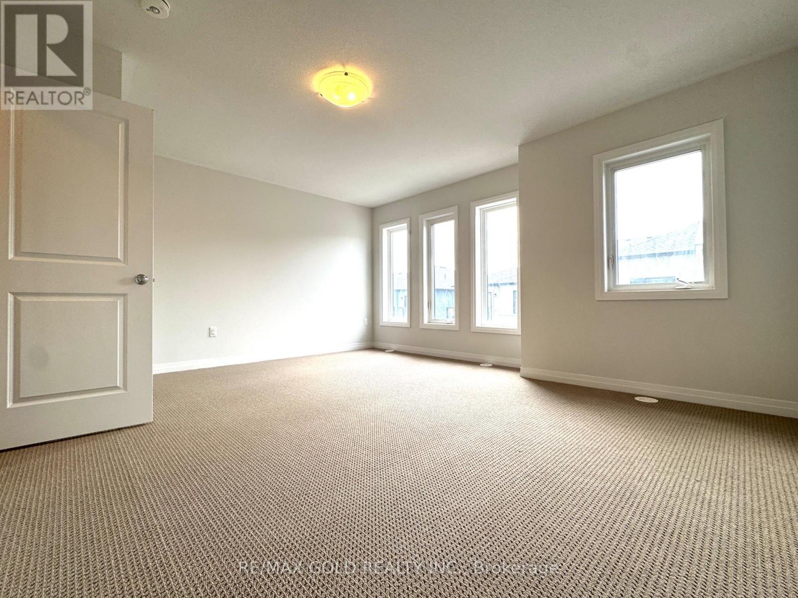 114 - 155 Equestrian Way, Cambridge, Ontario  N3E 0E8 - Photo 34 - X12457696