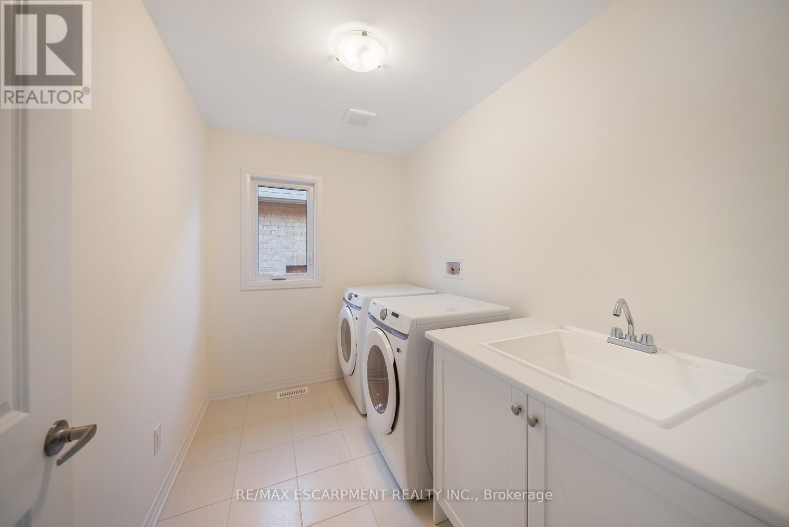 461 Adelaide Street, Wellington North, Ontario  N0G 1A0 - Photo 19 - X12457704
