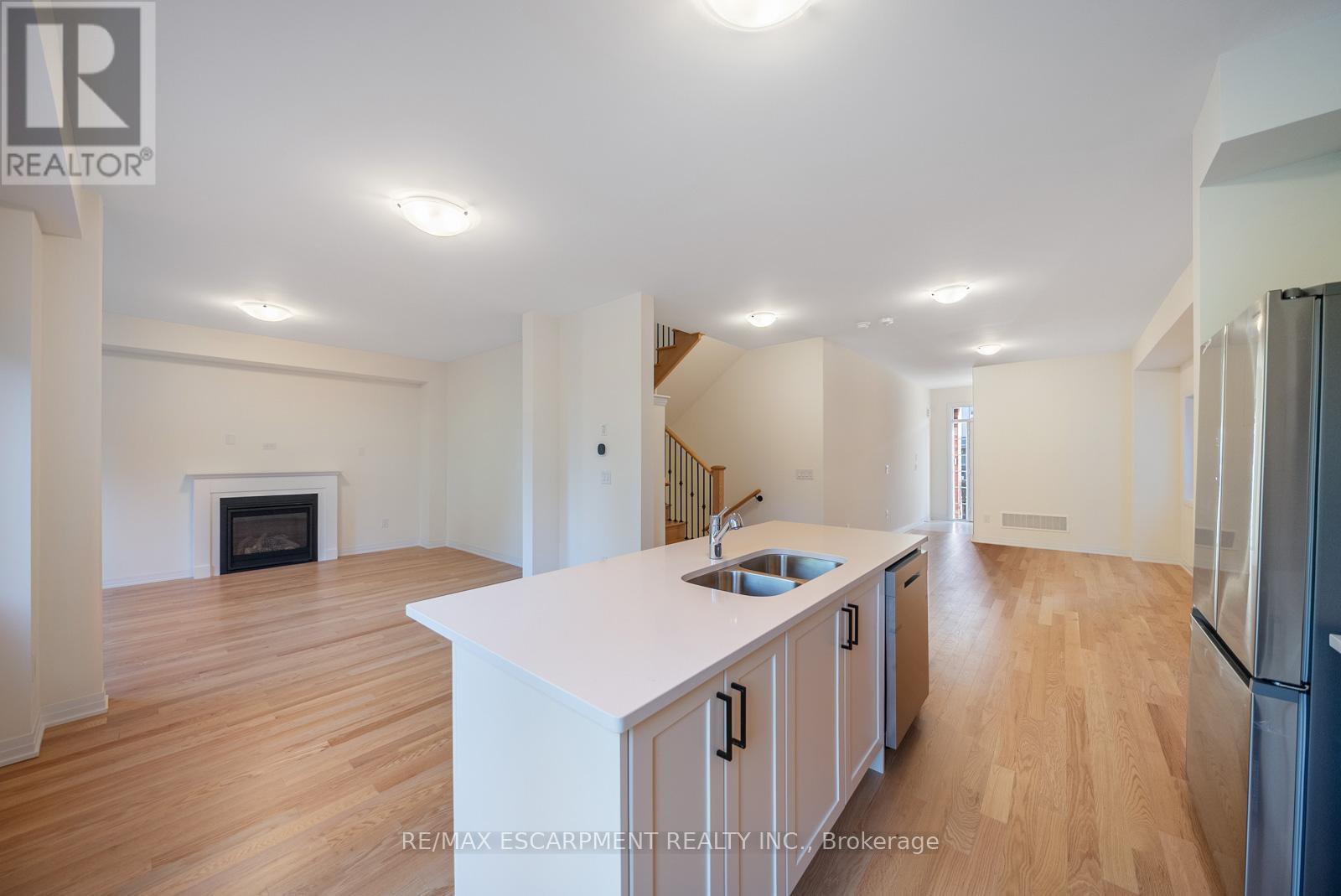 461 Adelaide Street, Wellington North, Ontario  N0G 1A0 - Photo 9 - X12457704