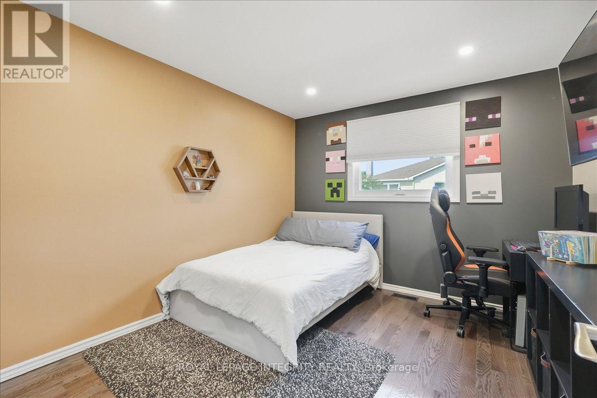 1406 Bouton D'or Way, Ottawa, Ontario  K1E 3L3 - Photo 25 - X12457363