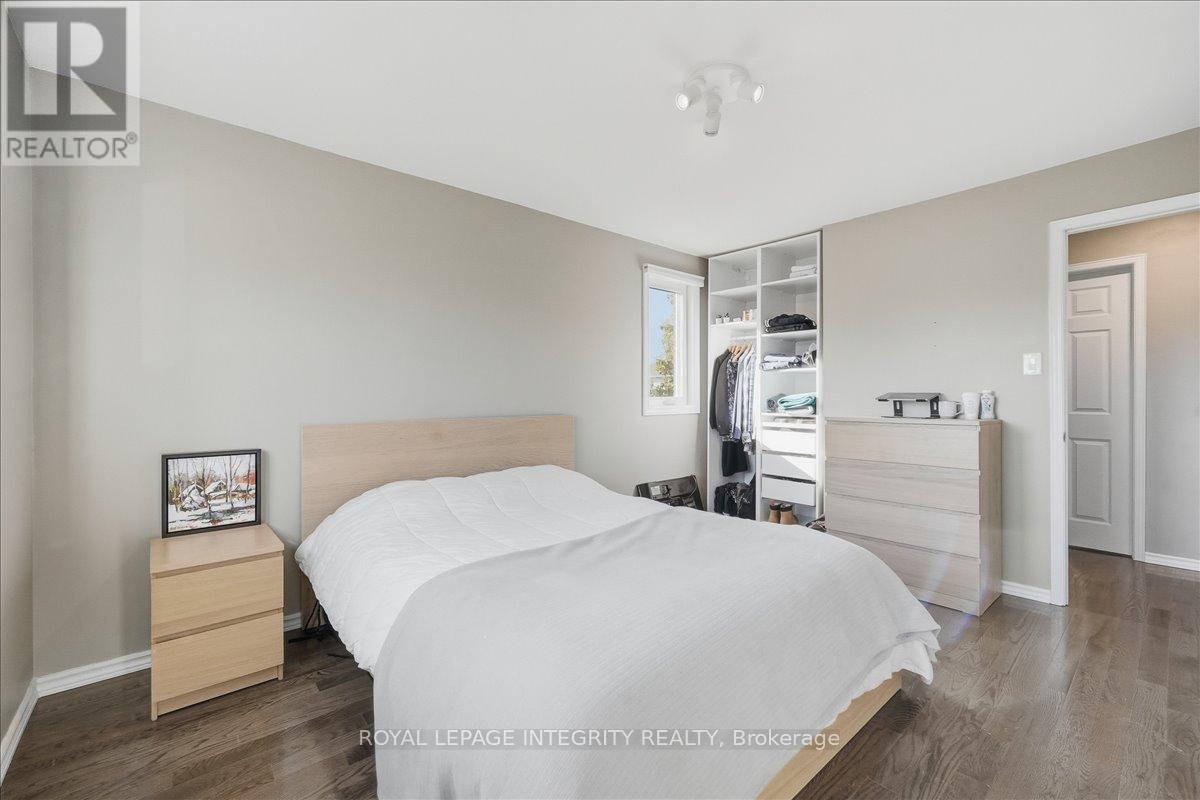 1406 Bouton D'or Way, Ottawa, Ontario  K1E 3L3 - Photo 28 - X12457363