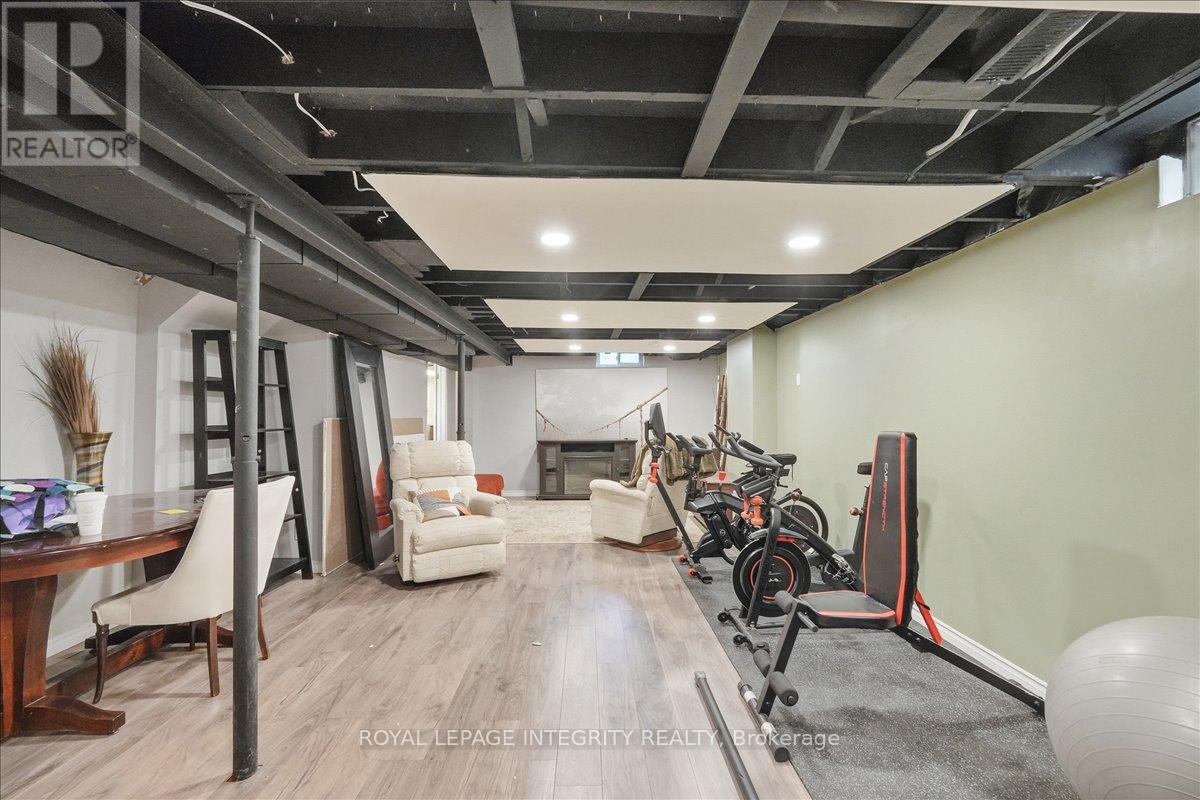 1406 Bouton D'or Way, Ottawa, Ontario  K1E 3L3 - Photo 36 - X12457363
