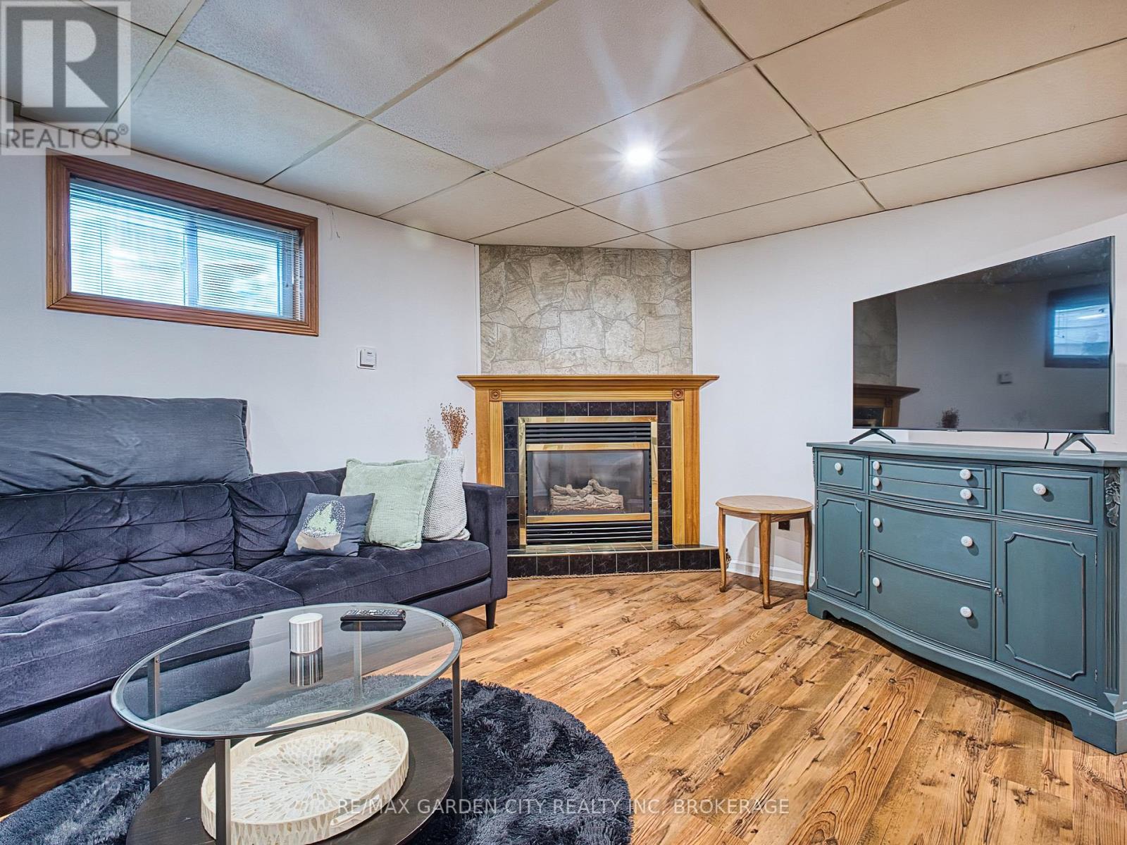 31 Bridge Street, St. Catharines, Ontario  L2S 2V7 - Photo 37 - X12457717