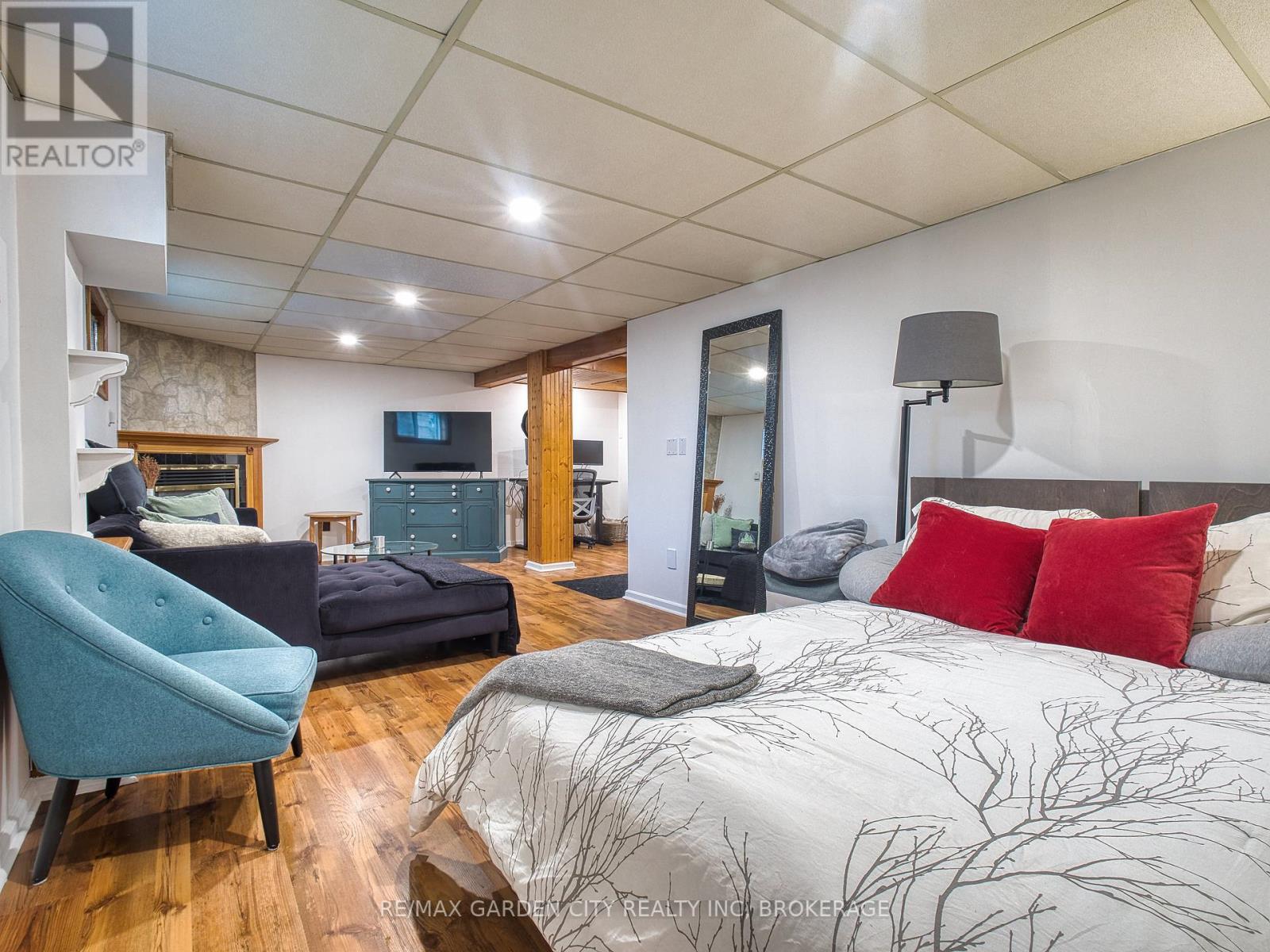 31 Bridge Street, St. Catharines, Ontario  L2S 2V7 - Photo 39 - X12457717