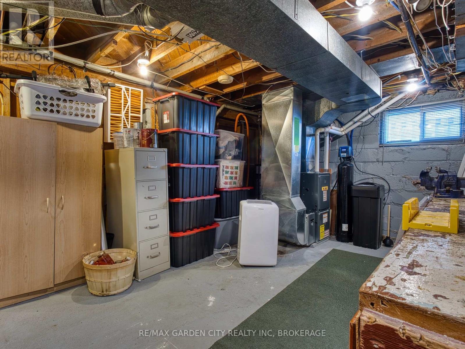 31 Bridge Street, St. Catharines, Ontario  L2S 2V7 - Photo 44 - X12457717