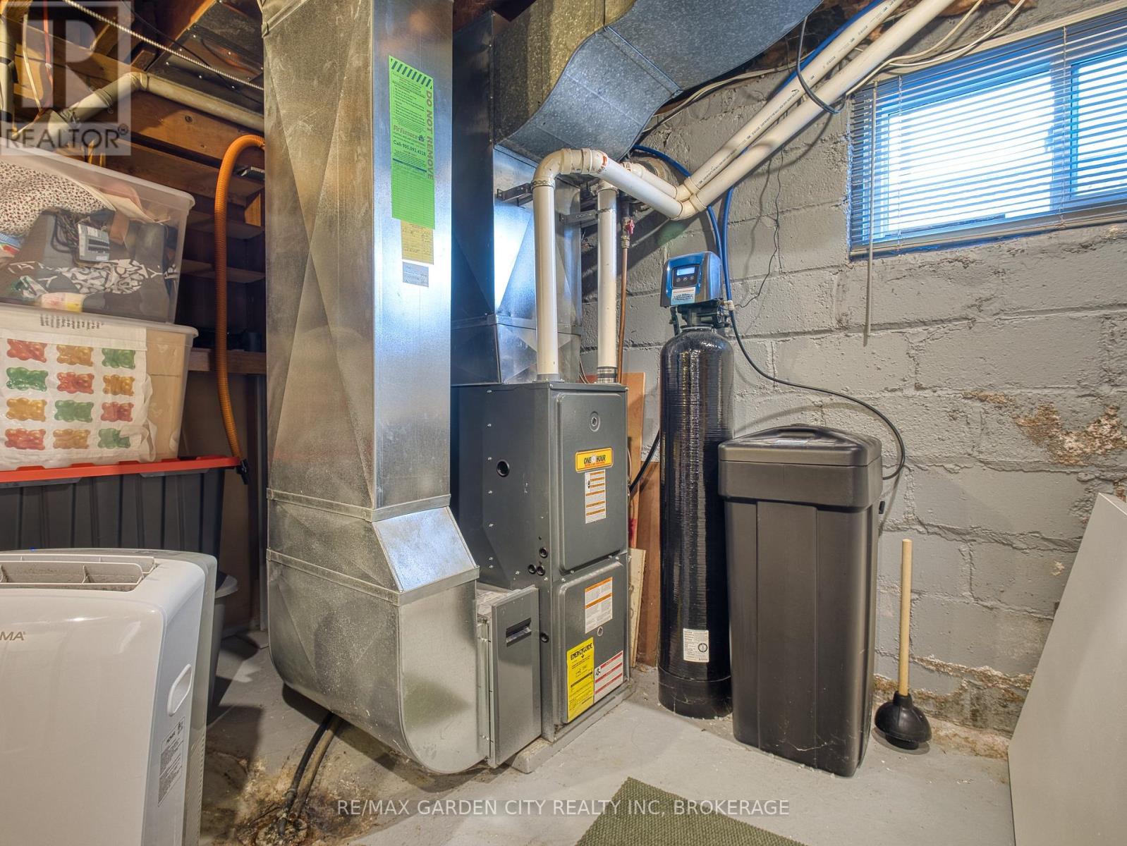 31 Bridge Street, St. Catharines, Ontario  L2S 2V7 - Photo 46 - X12457717