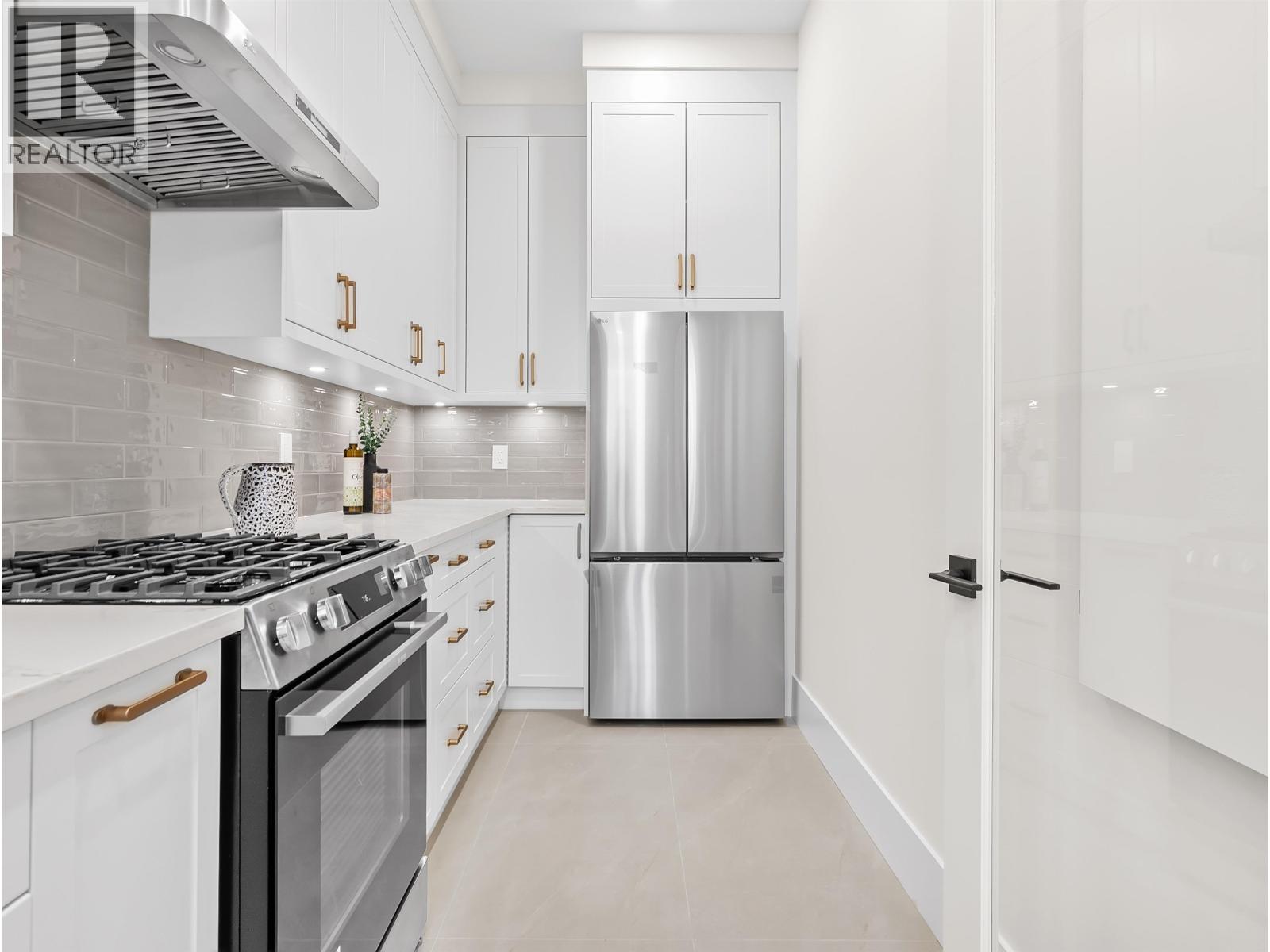 1 4761 Clinton Street, Burnaby, British Columbia  V5J 2L1 - Photo 9 - R3057589