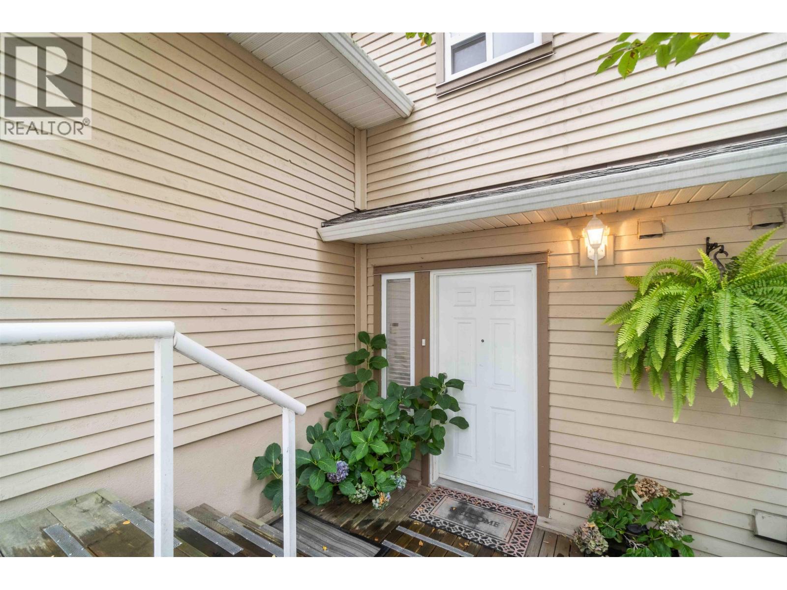1159 Bennet Drive, Port Coquitlam, British Columbia  V3C 6H2 - Photo 2 - R3057593