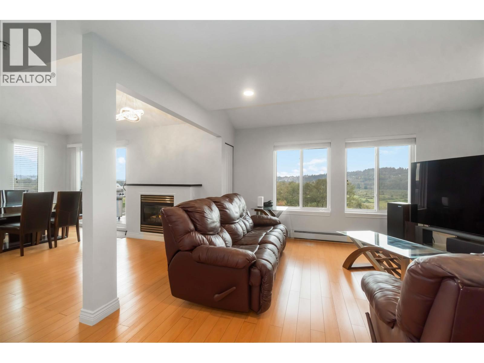 1159 Bennet Drive, Port Coquitlam, British Columbia  V3C 6H2 - Photo 3 - R3057593
