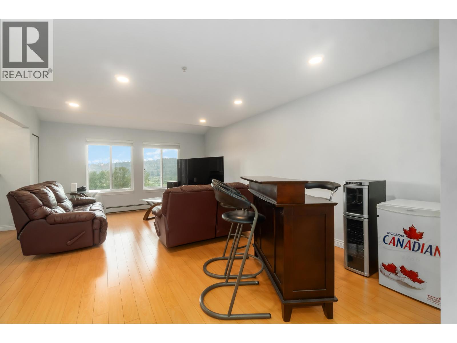 1159 Bennet Drive, Port Coquitlam, British Columbia  V3C 6H2 - Photo 6 - R3057593