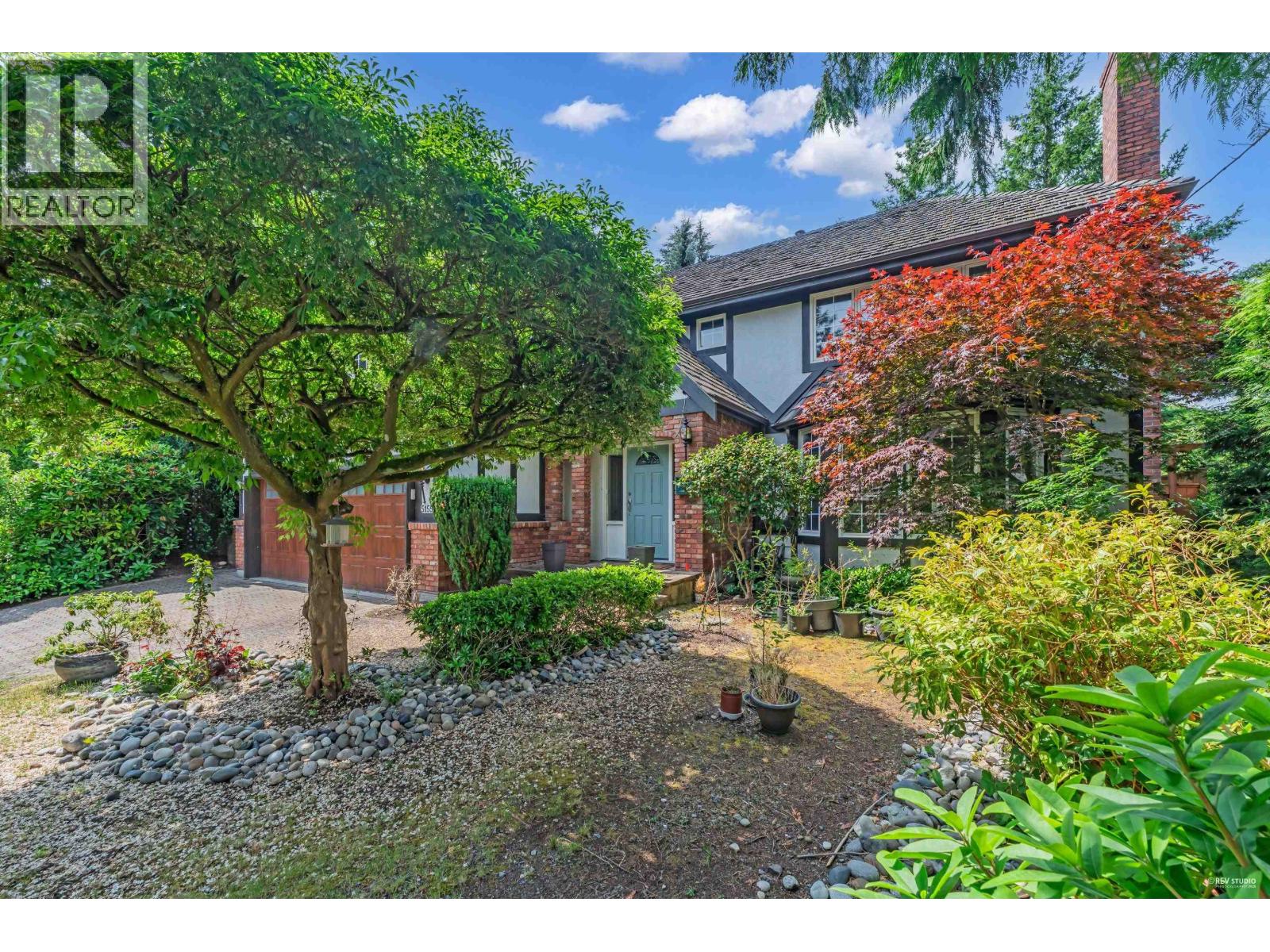 5155 Alderfeild Place, West Vancouver, British Columbia  V7W 2W7 - Photo 3 - R3057599