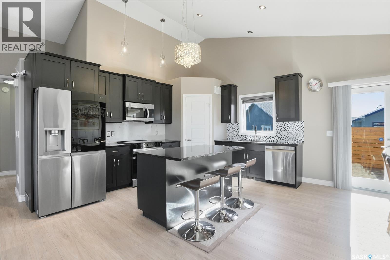 815 Ledingham Crescent, Saskatoon, Saskatchewan  S7V 0B7 - Photo 11 - SK020599