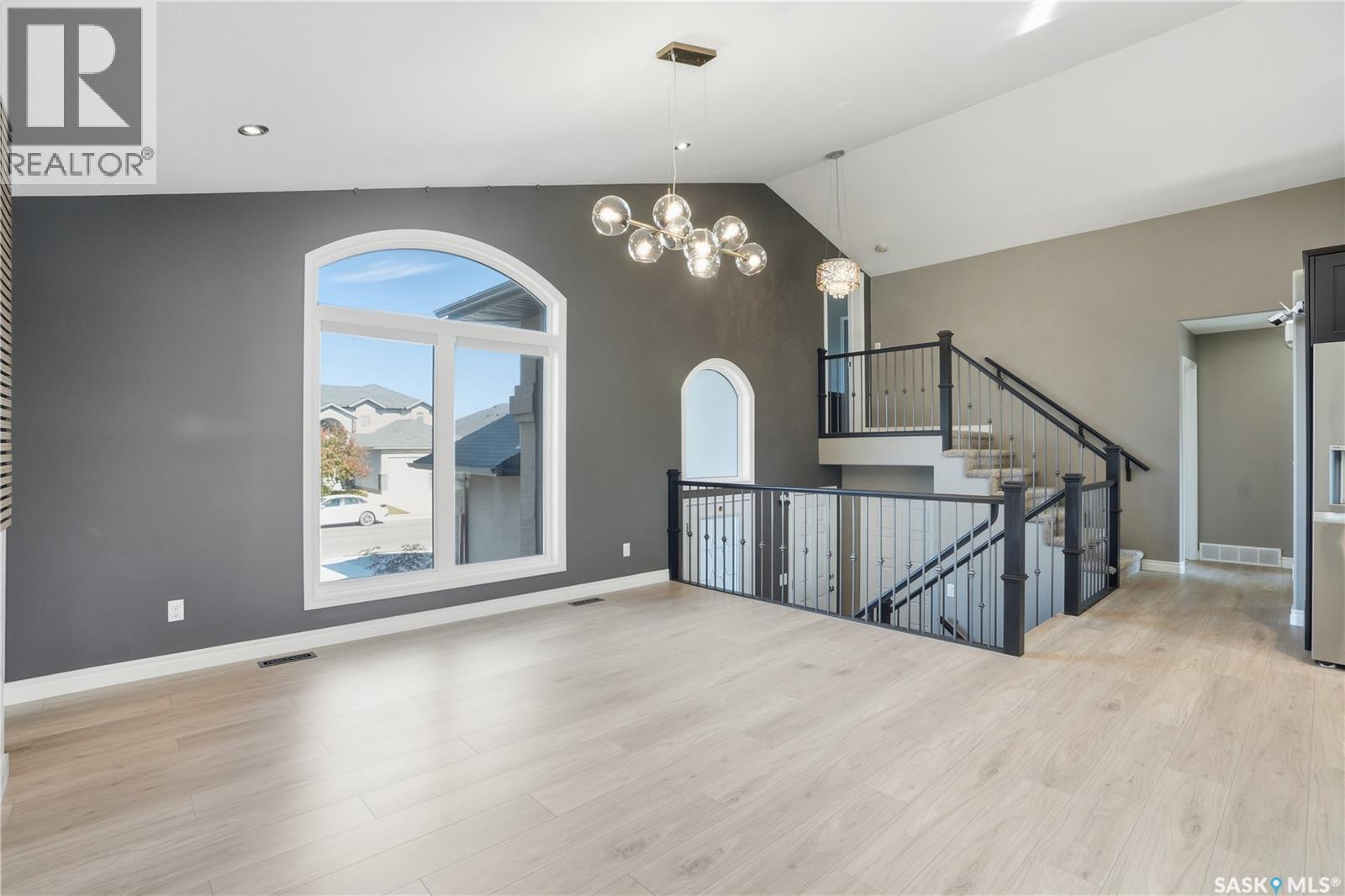 815 Ledingham Crescent, Saskatoon, Saskatchewan  S7V 0B7 - Photo 6 - SK020599