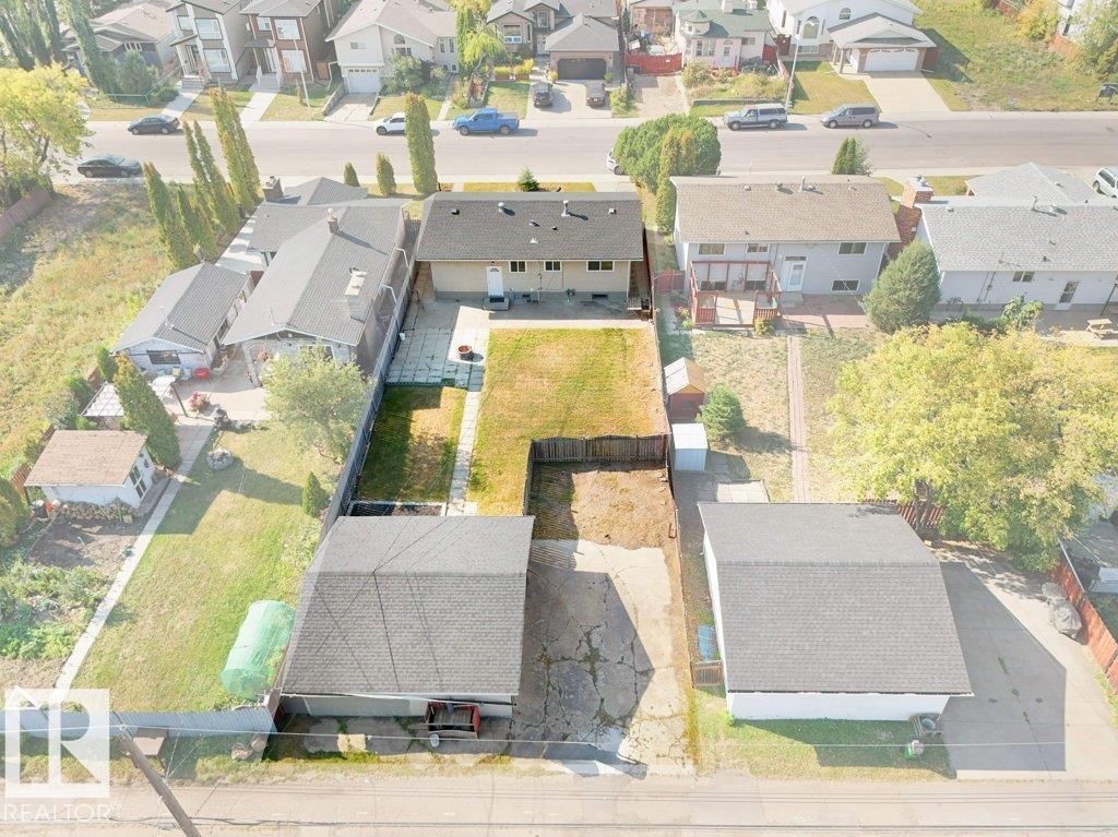 9815 159 St Nw Nw, Edmonton, Alberta  T5P 2Z6 - Photo 4 - E4461769