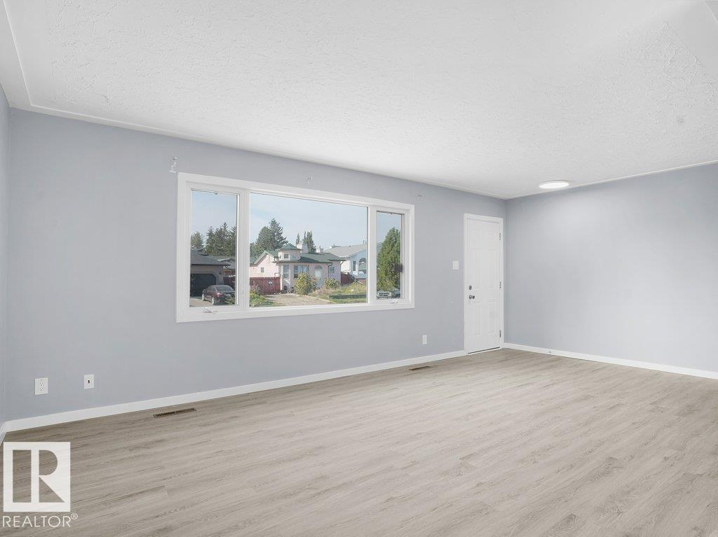 9815 159 St Nw Nw, Edmonton, Alberta  T5P 2Z6 - Photo 44 - E4461769