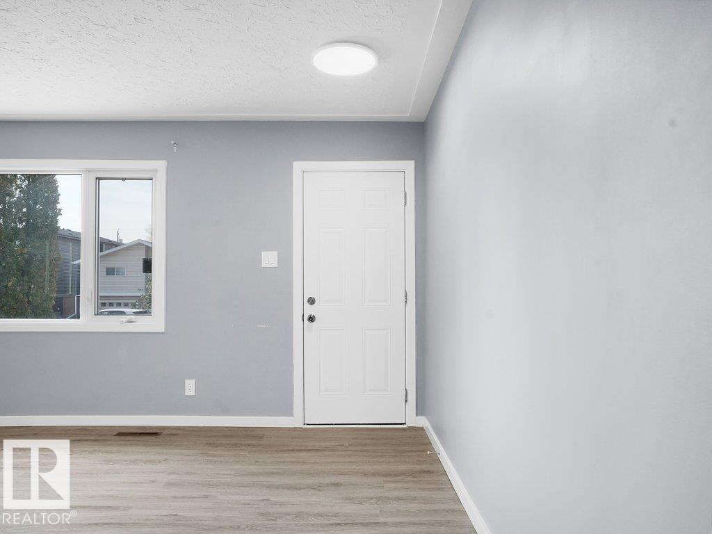 9815 159 St Nw Nw, Edmonton, Alberta  T5P 2Z6 - Photo 47 - E4461769