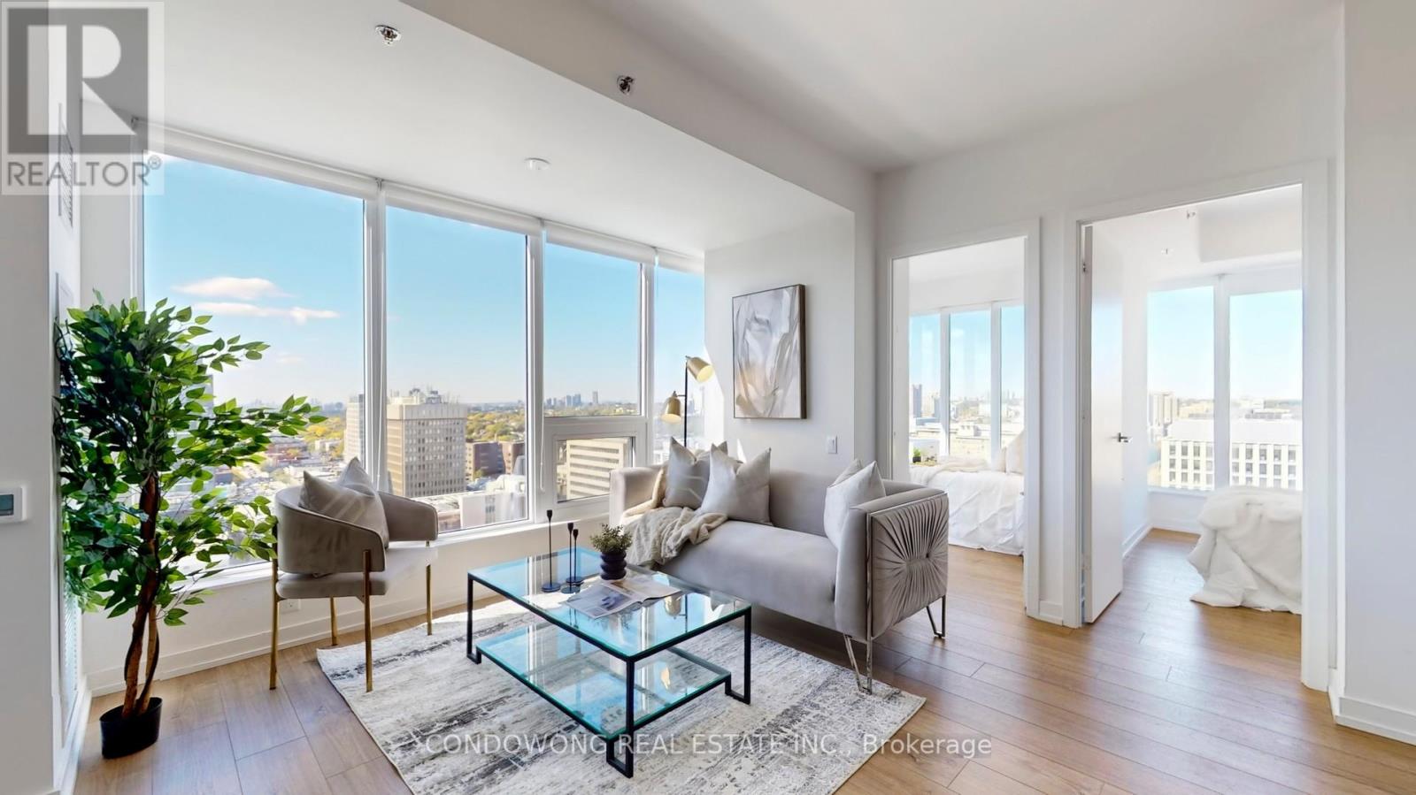1704 - 203 College Street, Toronto, Ontario  M5T 0C8 - Photo 1 - C12457737