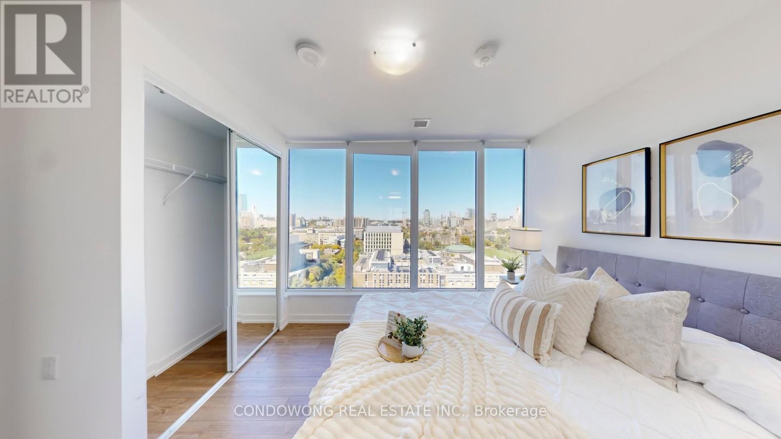 1704 - 203 College Street, Toronto, Ontario  M5T 0C8 - Photo 16 - C12457737
