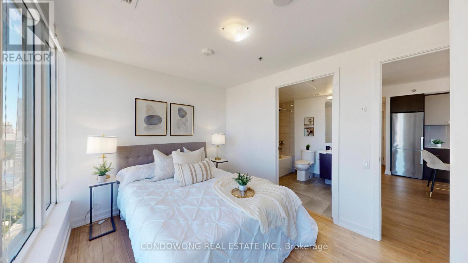 1704 - 203 College Street, Toronto, Ontario  M5T 0C8 - Photo 18 - C12457737