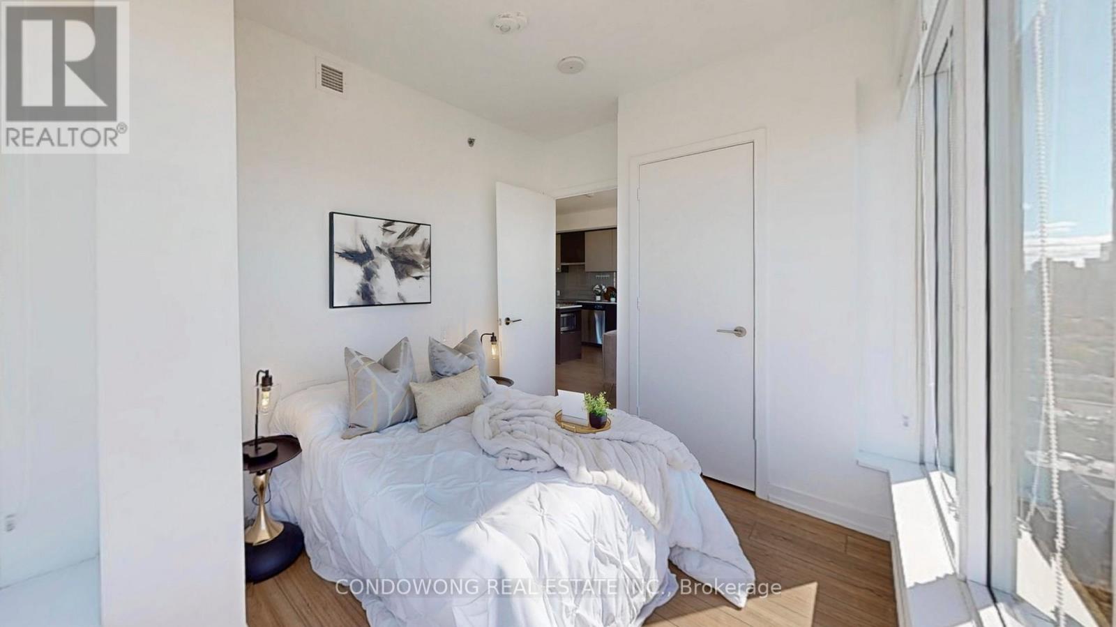 1704 - 203 College Street, Toronto, Ontario  M5T 0C8 - Photo 29 - C12457737