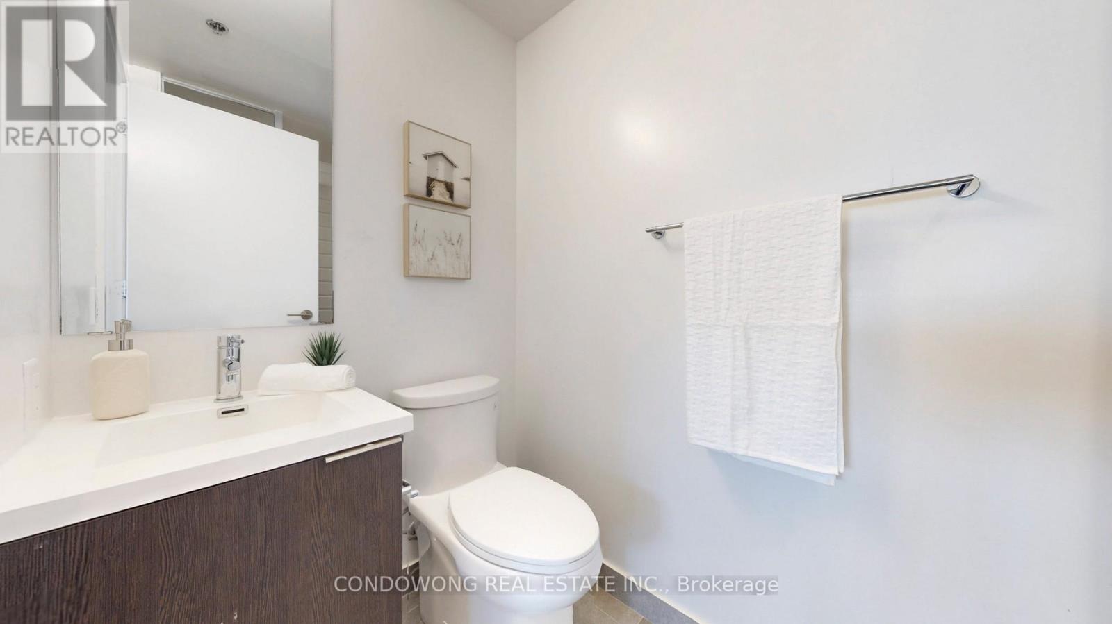 1704 - 203 College Street, Toronto, Ontario  M5T 0C8 - Photo 30 - C12457737