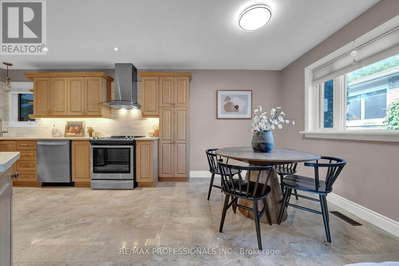 23 Sunicrest Boulevard, Clarington, Ontario  L1C 2G6 - Photo 15 - E12457710