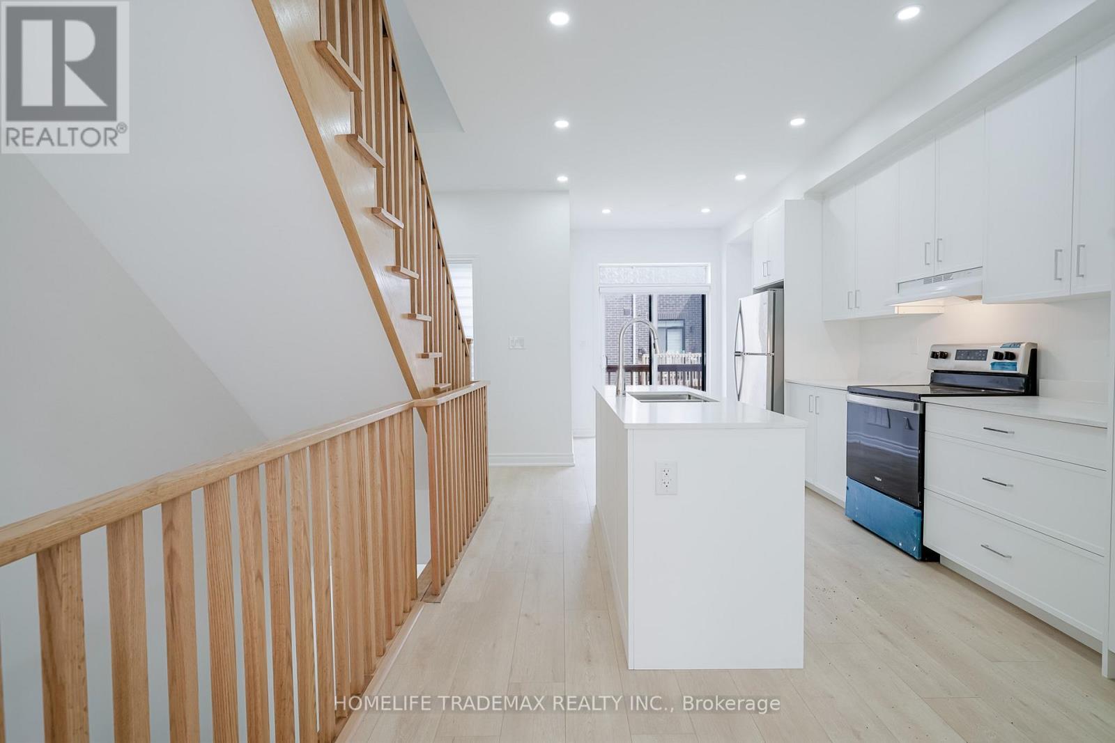 770 Eddystone Path, Oshawa, Ontario  L1H 0A7 - Photo 10 - E12457719