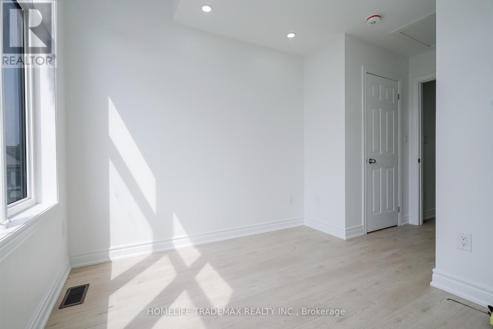 770 Eddystone Path, Oshawa, Ontario  L1H 0A7 - Photo 19 - E12457719