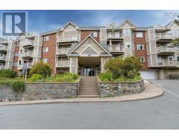 301 80 Spinnaker Drive