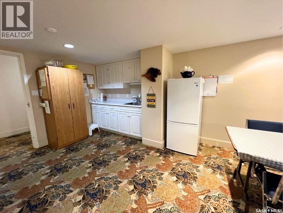 201 230 Lister Kaye Crescent, Swift Current, Saskatchewan  S9H 0A2 - Photo 12 - SK020400
