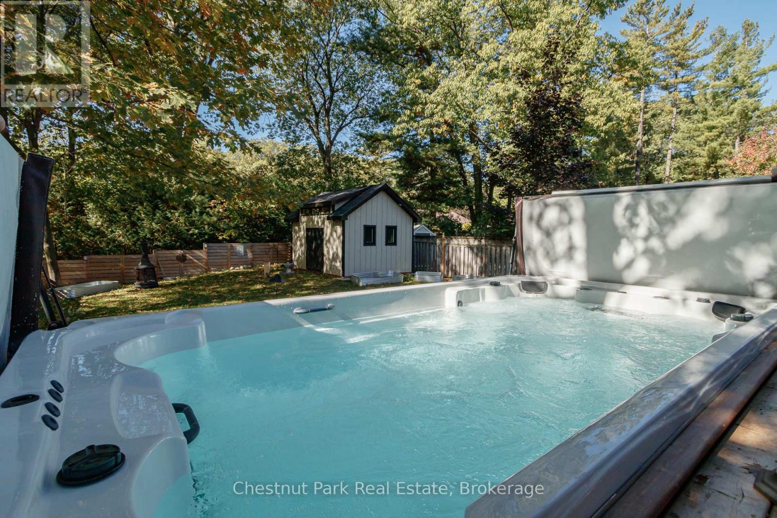 176 Melrose Avenue, Wasaga Beach, Ontario  L9Z 2T1 - Photo 40 - S12457379