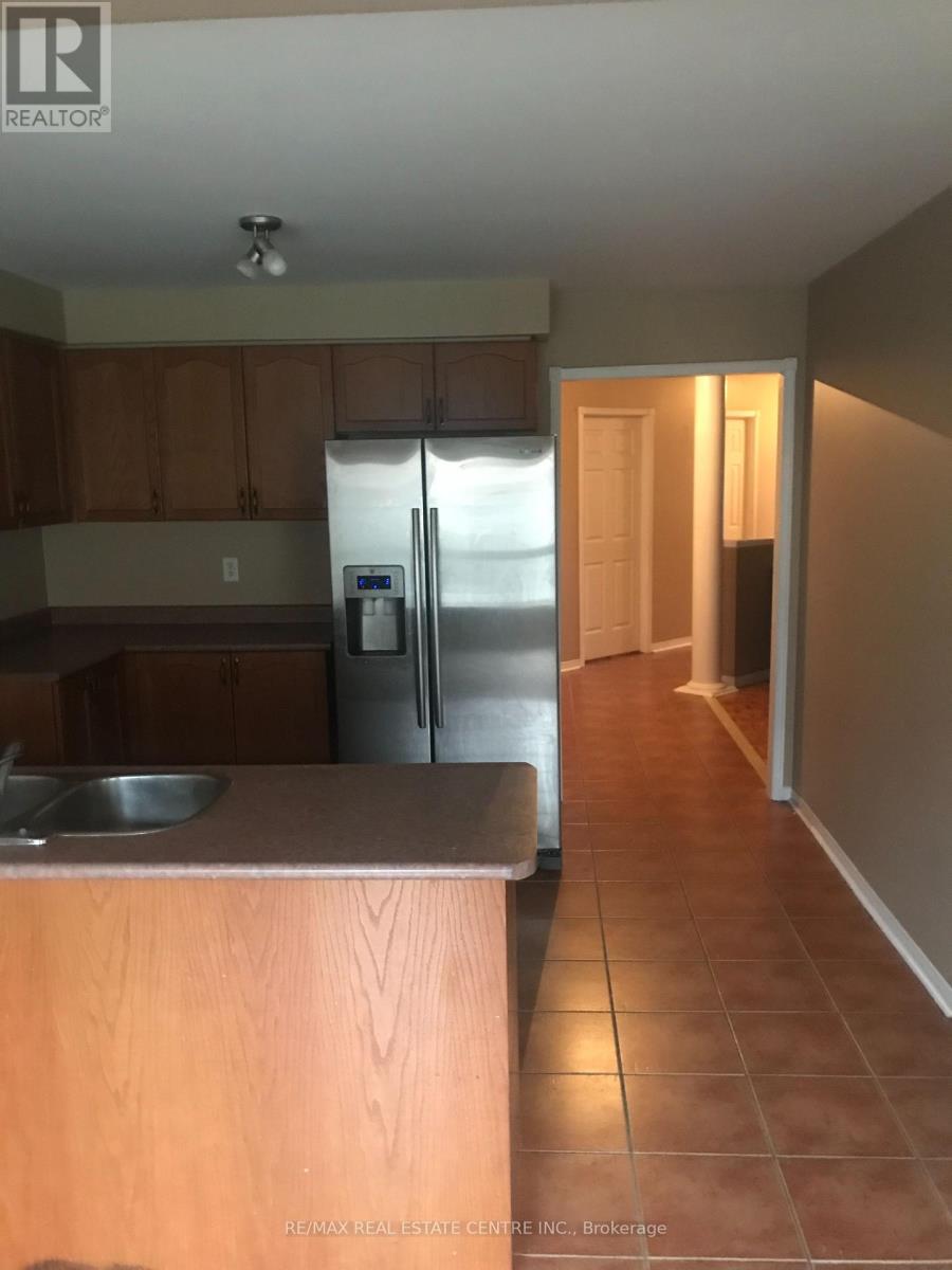 177 Vintage Gate, Brampton, Ontario  L6X 5B7 - Photo 8 - W12457712