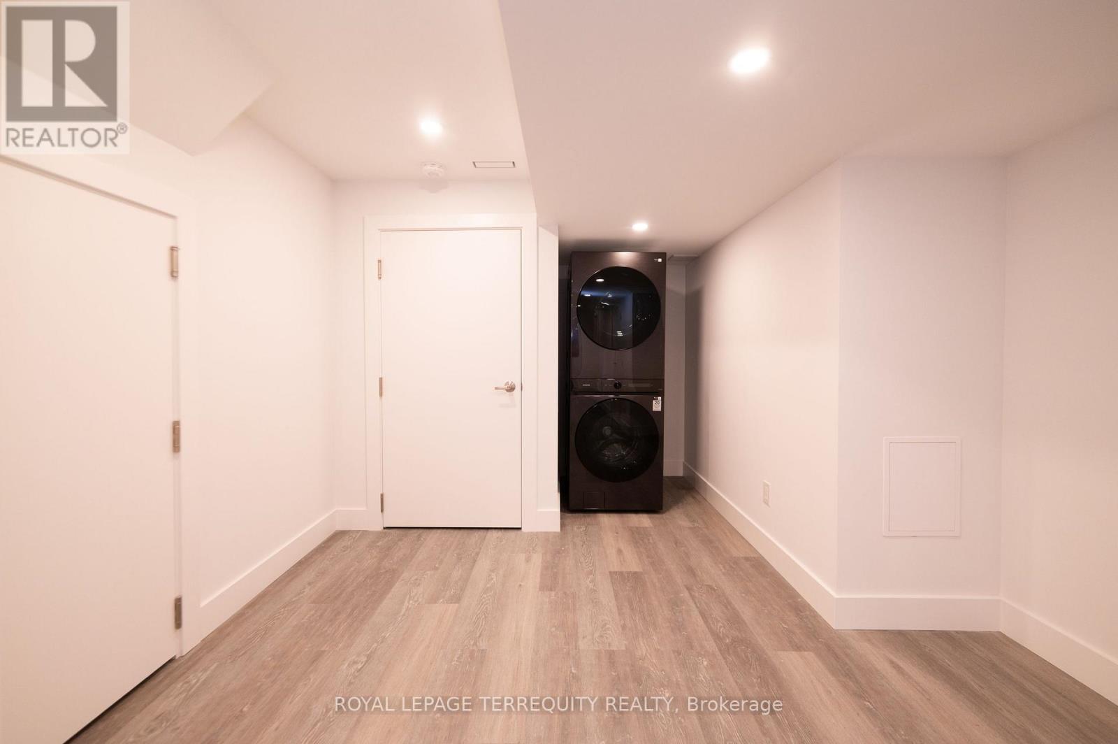 Basement - 296 Sixteen Mile Drive, Oakville, Ontario  L6M 0V8 - Photo 3 - W12457722