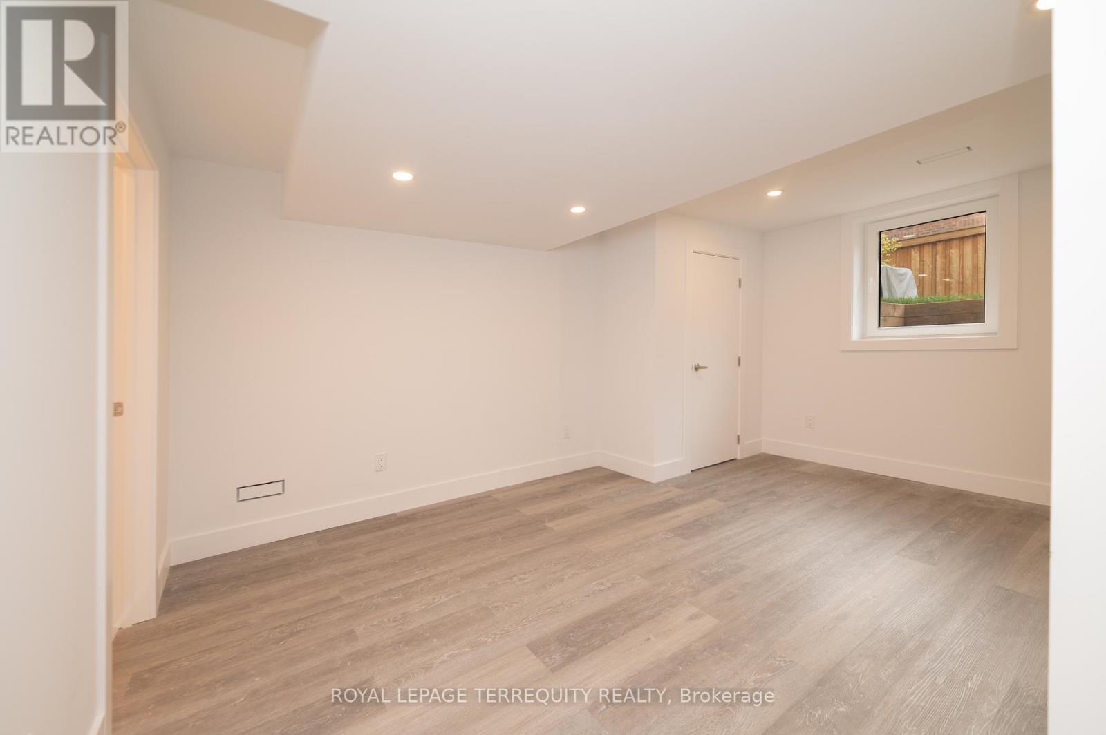 Basement - 296 Sixteen Mile Drive, Oakville, Ontario  L6M 0V8 - Photo 6 - W12457722
