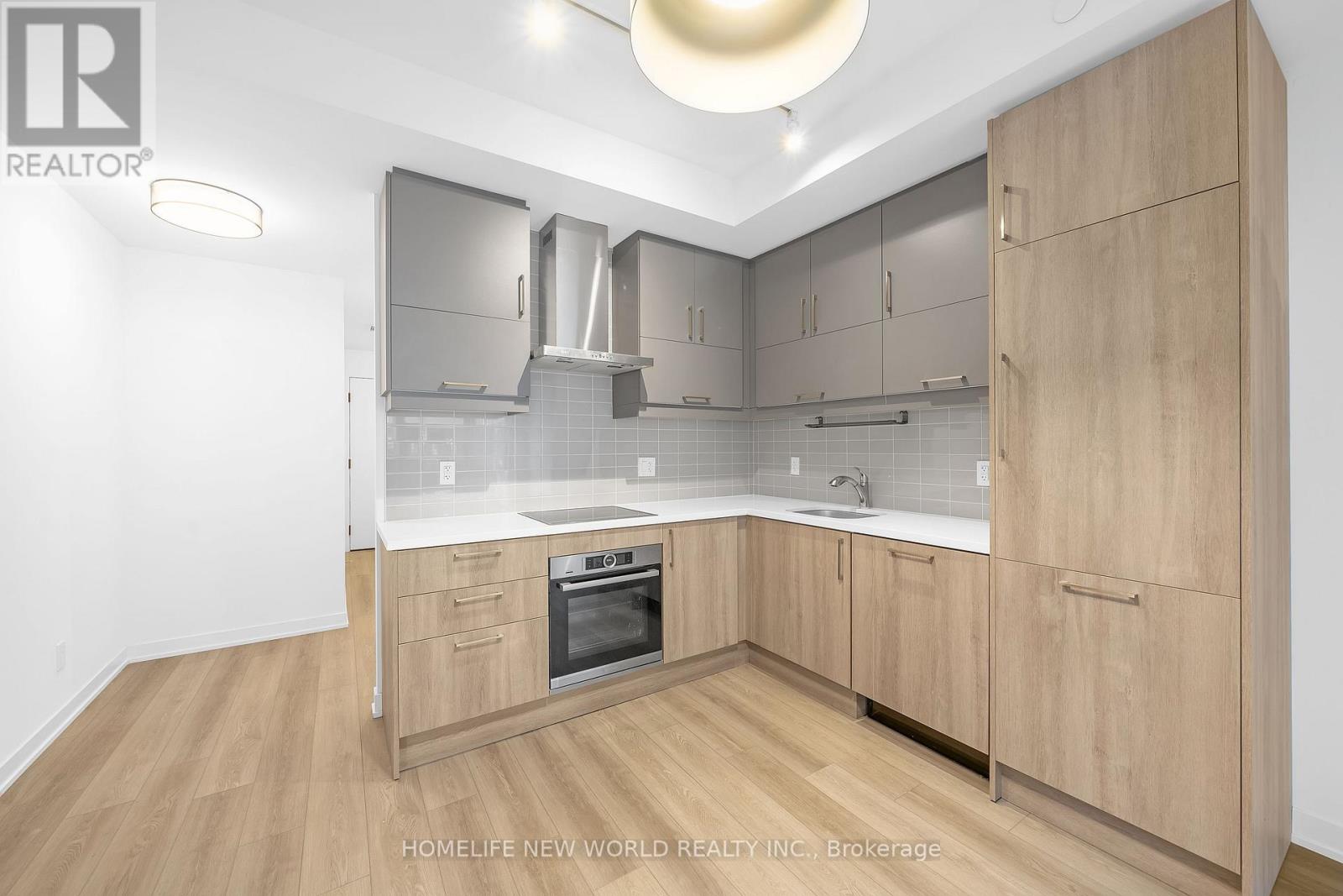 719 - 292 Verdale Crossing, Markham, Ontario  L6G 0H6 - Photo 4 - N12453328