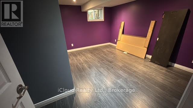 398 Christina Drive, Oakville, Ontario  L6K 1H6 - Photo 18 - W12457716