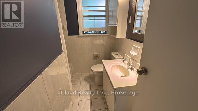 398 Christina Drive, Oakville, Ontario  L6K 1H6 - Photo 29 - W12457716