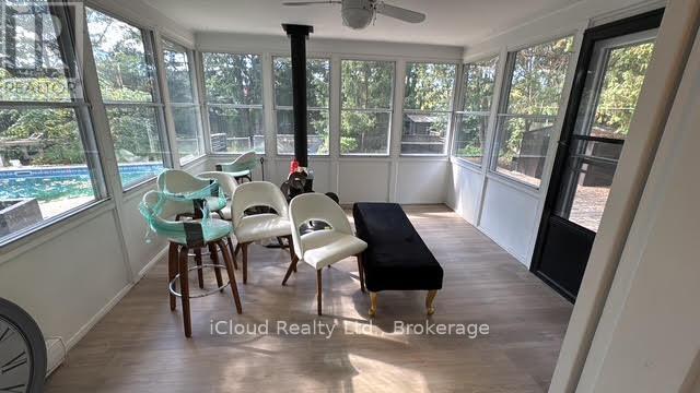 398 Christina Drive, Oakville, Ontario  L6K 1H6 - Photo 4 - W12457716