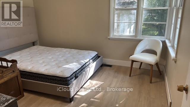 398 Christina Drive, Oakville, Ontario  L6K 1H6 - Photo 9 - W12457716