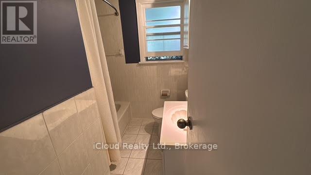398 Christina Drive, Oakville, Ontario  L6K 1H6 - Photo 28 - W12457716