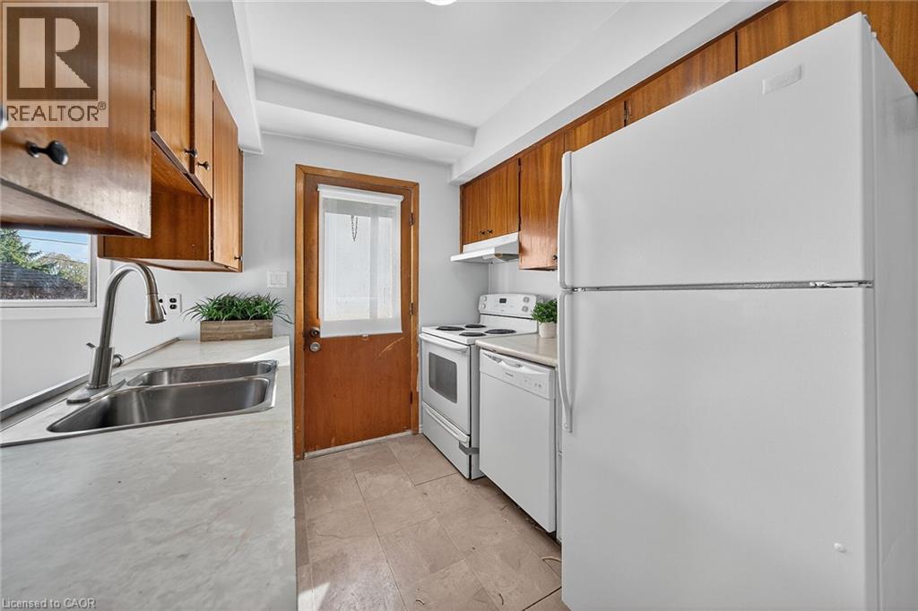 630 Pine Street, Cambridge, Ontario  N3H 2S8 - Photo 17 - 40777005