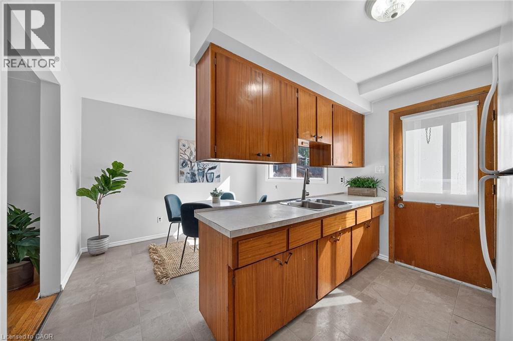 630 Pine Street, Cambridge, Ontario  N3H 2S8 - Photo 18 - 40777005