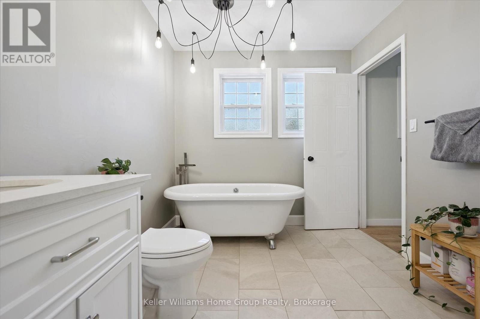765 Woodhill Drive, Centre Wellington, Ontario  N1M 3N2 - Photo 25 - X12457749