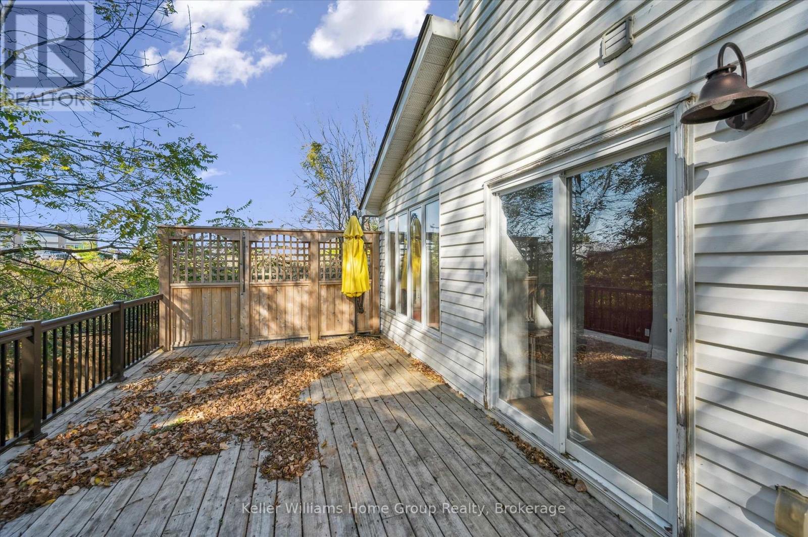 765 Woodhill Drive, Centre Wellington, Ontario  N1M 3N2 - Photo 32 - X12457749